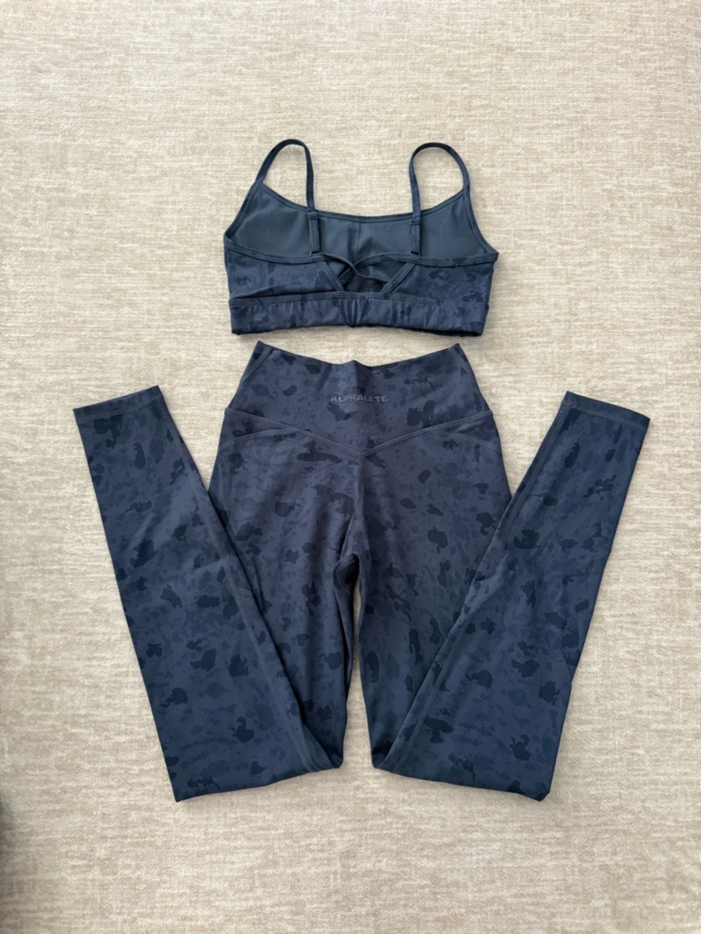 Alphalete Surface Limitless Bra and Power Legging Set — Pebble Whale Blue - Picture 2 of 7